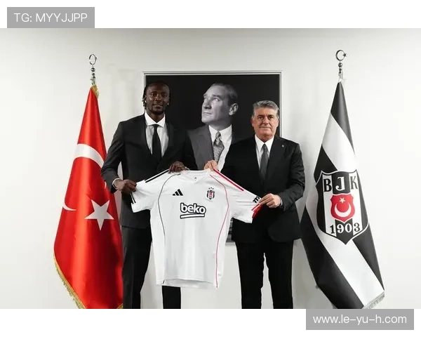 贝西克塔斯官方辟谣：否认清理球员传闻，谴责谣言传播，全力备战土耳其杯